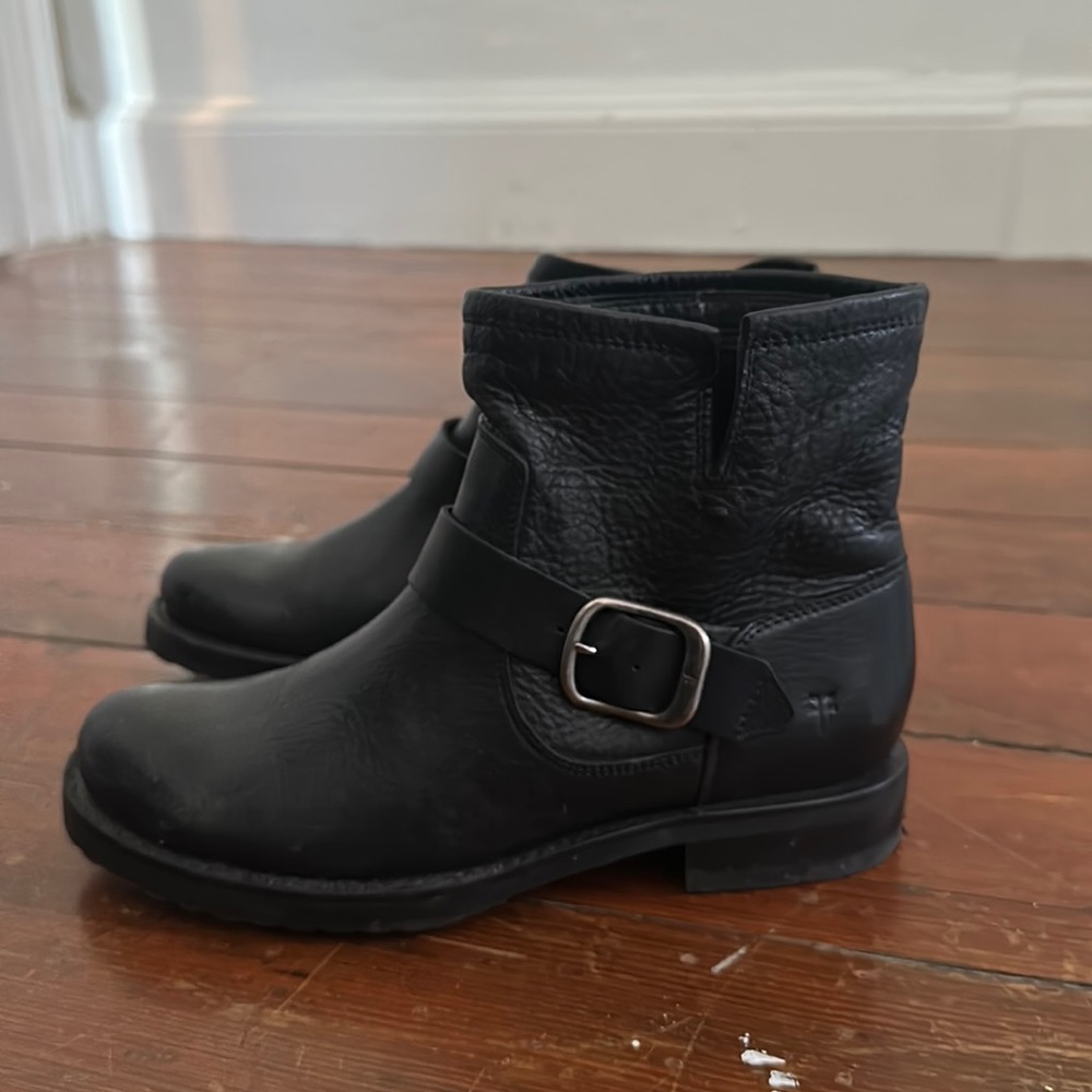 Frye Veronica Bootie